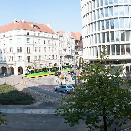 Mango * Poznań