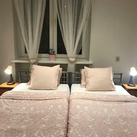 Mango Hostel *