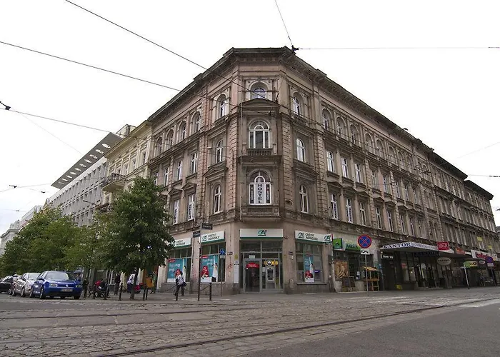 Mango Vandrarhem Poznań